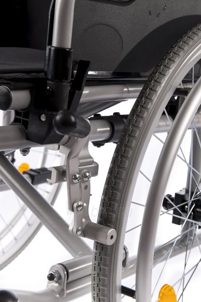 vežimėlis neįgaliesiems